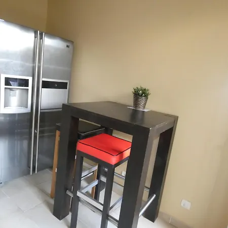 Appartement Spacieux Et 5 Minutes Land Paris Bailly-Romainvilliers
