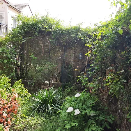 Spacieux Et 5 Minutes Land Paris Appartement Bailly-Romainvilliers